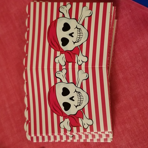 NWT Girl Pirate party box - Picture 6 of 9